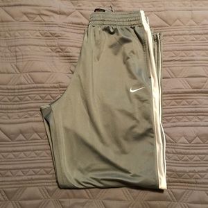 Gray Nike Men’s Size L Sweatpants